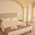 Palazzo Della Torre 002 - Historical Modern Apartmán *