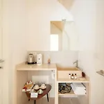 Palazzo Della Torre 002 - Historical Modern Apartmán Bari