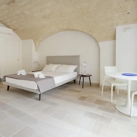 Apartman Palazzo Della Torre 002 - Historical Modern Bari