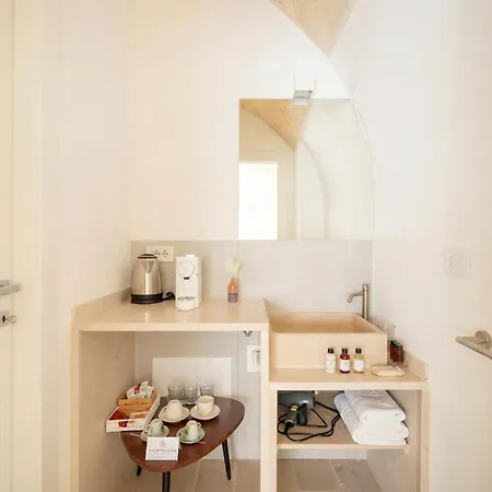 Palazzo Della Torre 002 - Historical Modern Apartmán Bari